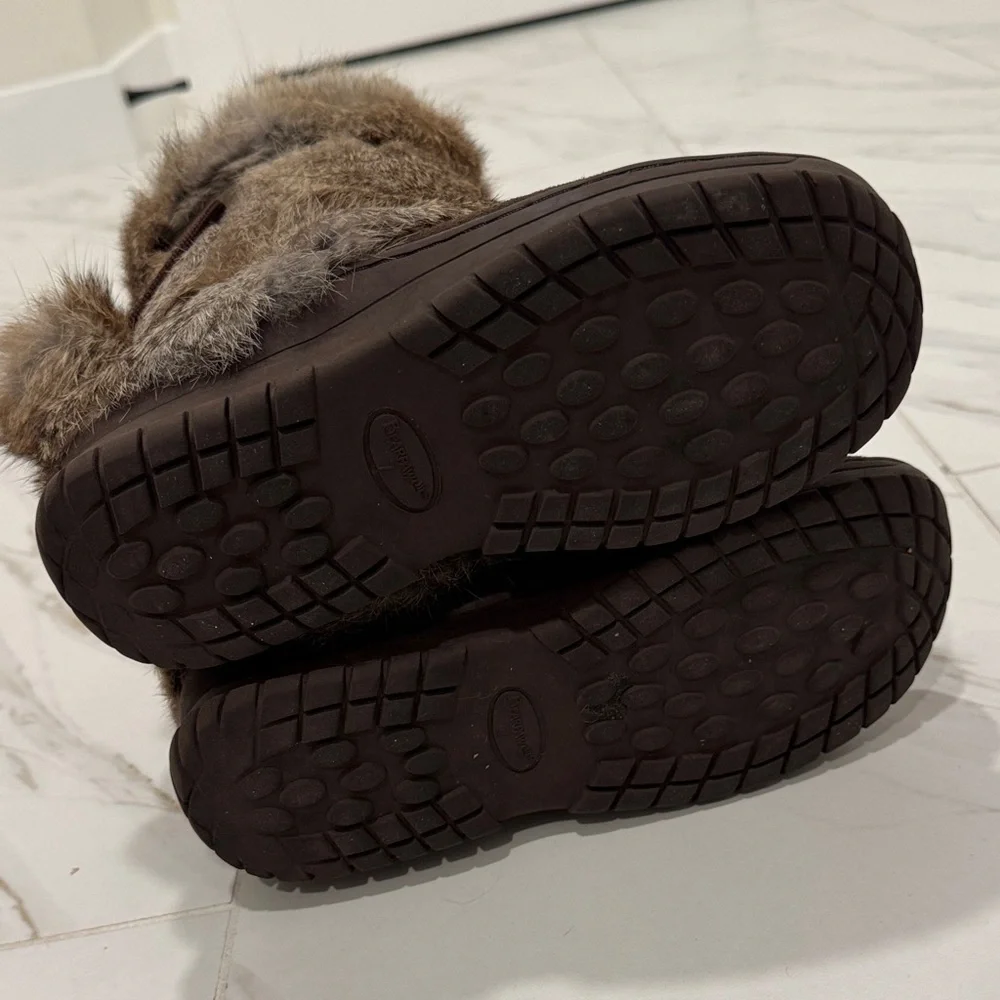 BearPaw Brown Faux Fur Boots size 7 - Picture 5 of 7